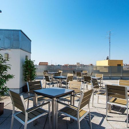Neomagna Madrid Hotel Kültér fotó