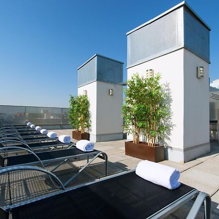 Neomagna Madrid Hotel Kültér fotó