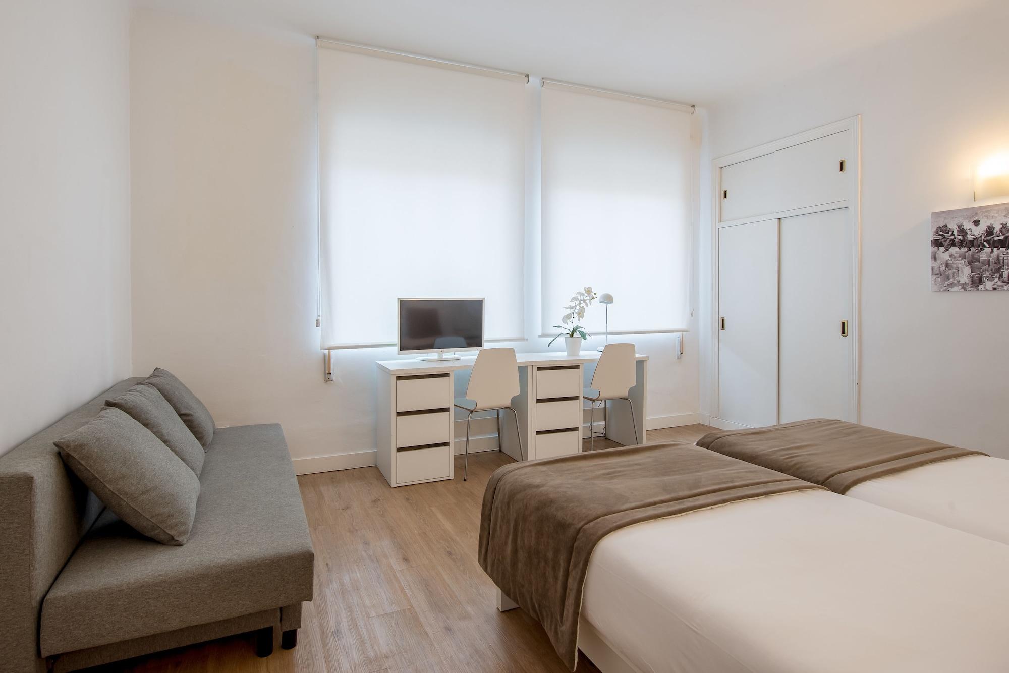 Neomagna Madrid Hotel Kültér fotó
