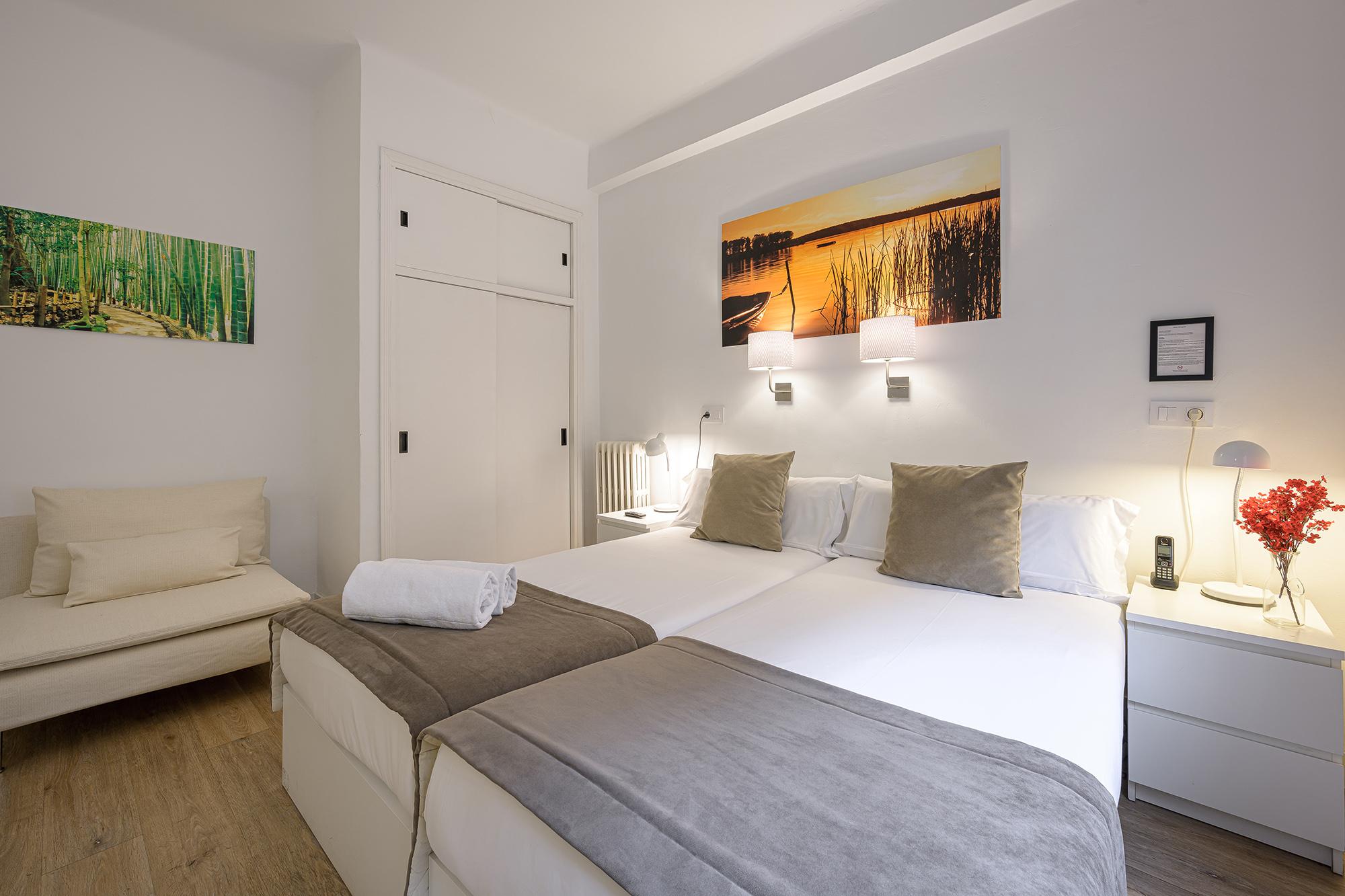 Neomagna Madrid Hotel Kültér fotó