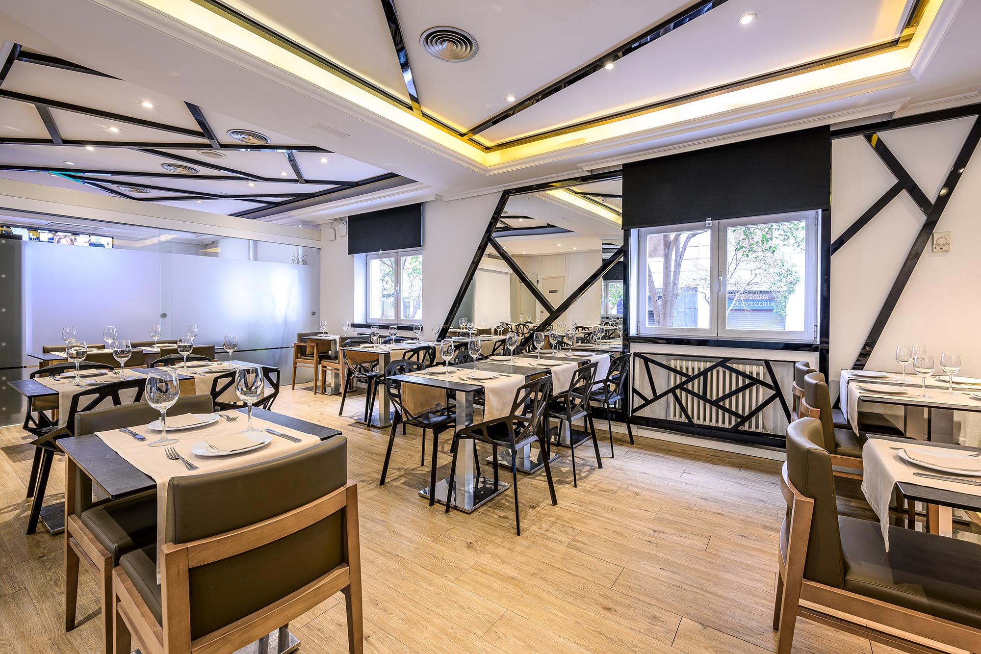 Neomagna Madrid Hotel Kültér fotó