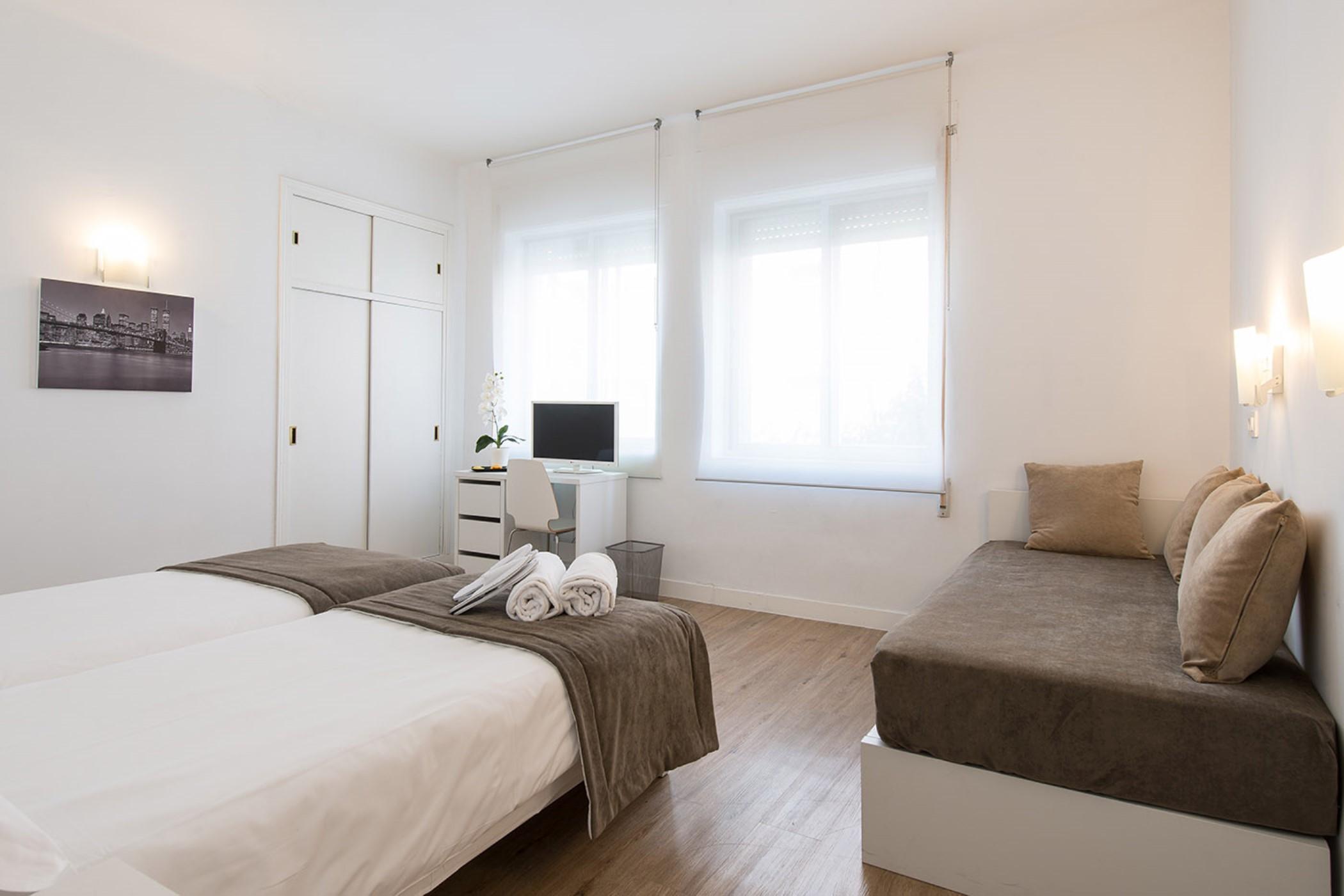 Neomagna Madrid Hotel Kültér fotó
