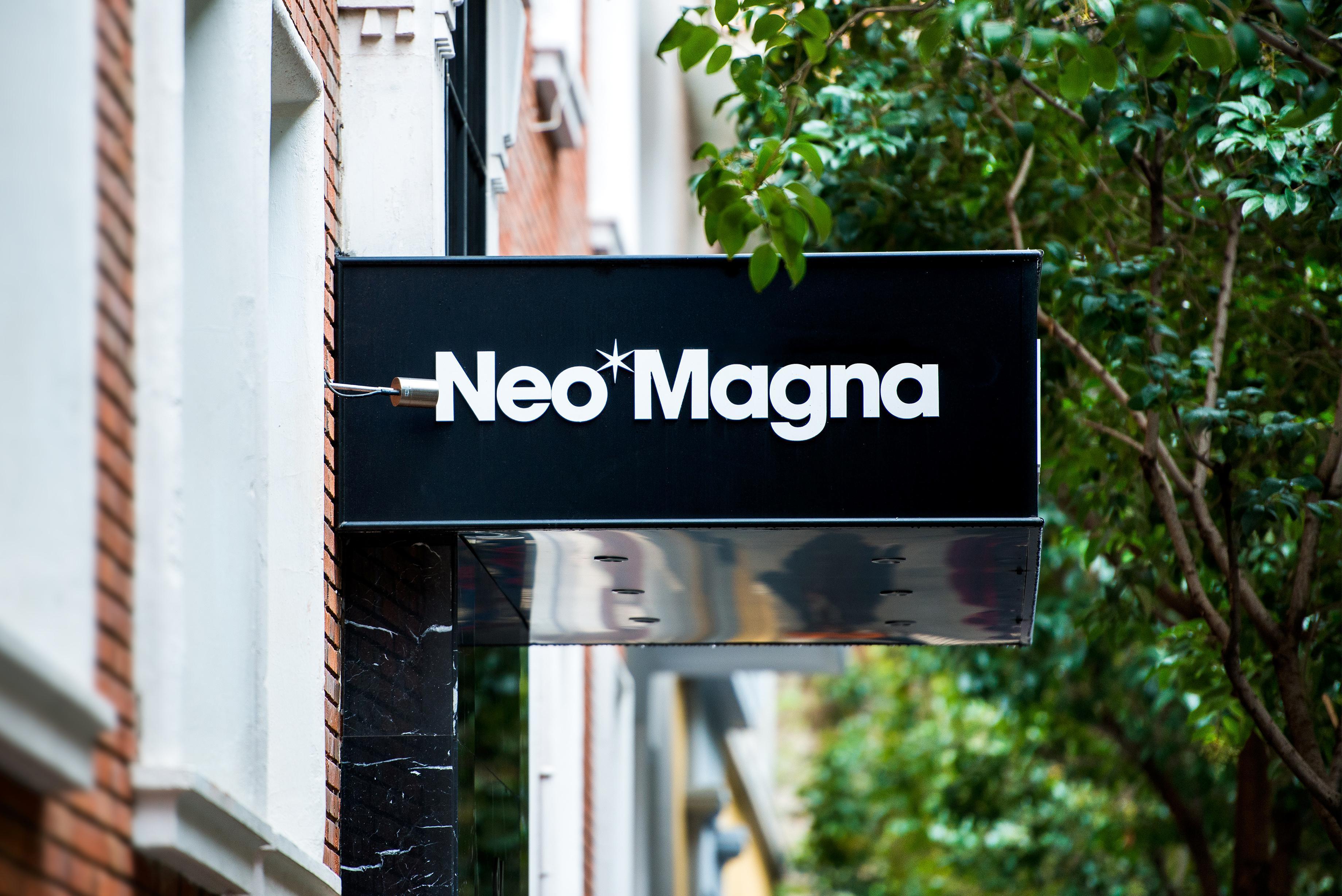 Neomagna Madrid Hotel Kültér fotó