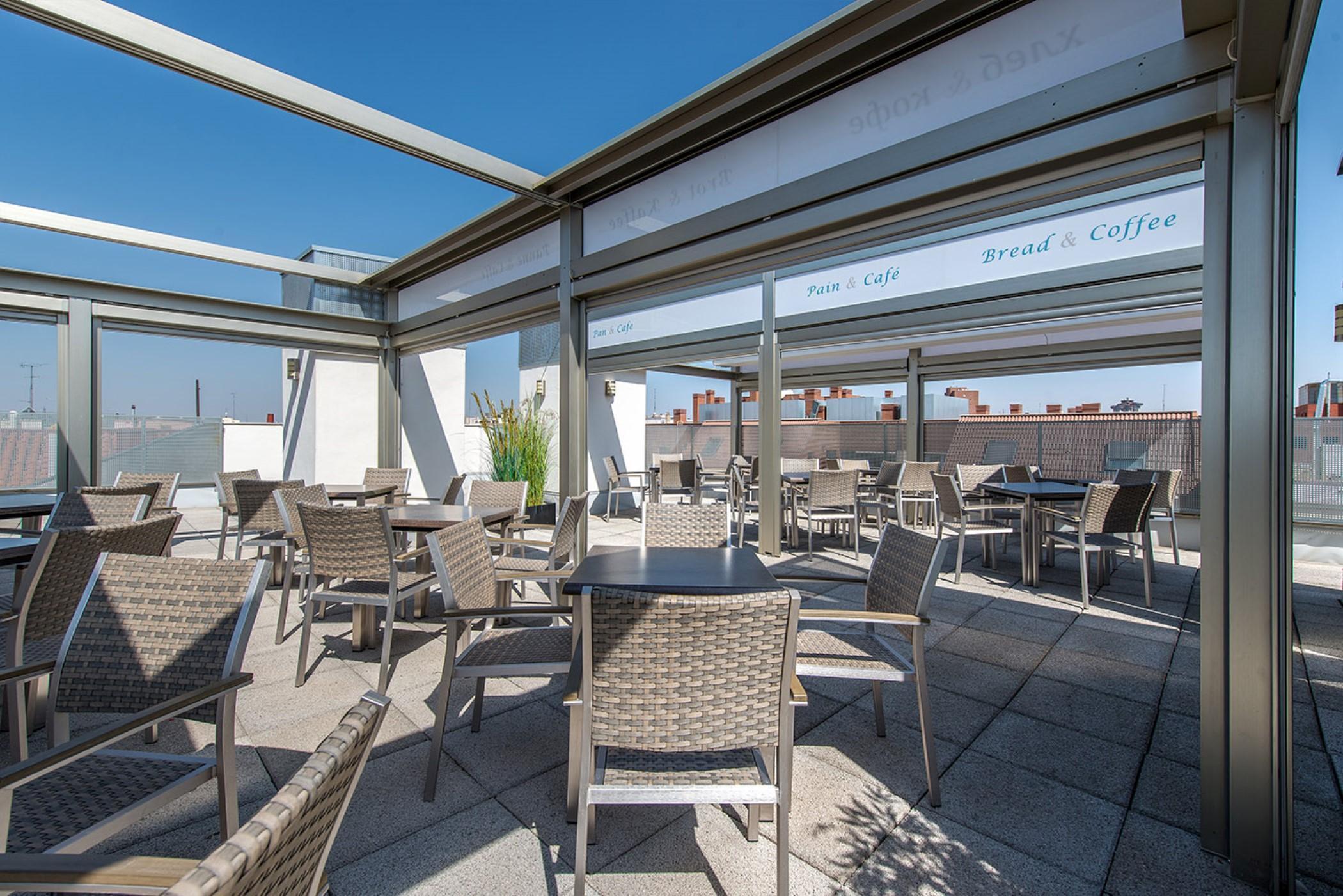 Neomagna Madrid Hotel Kültér fotó