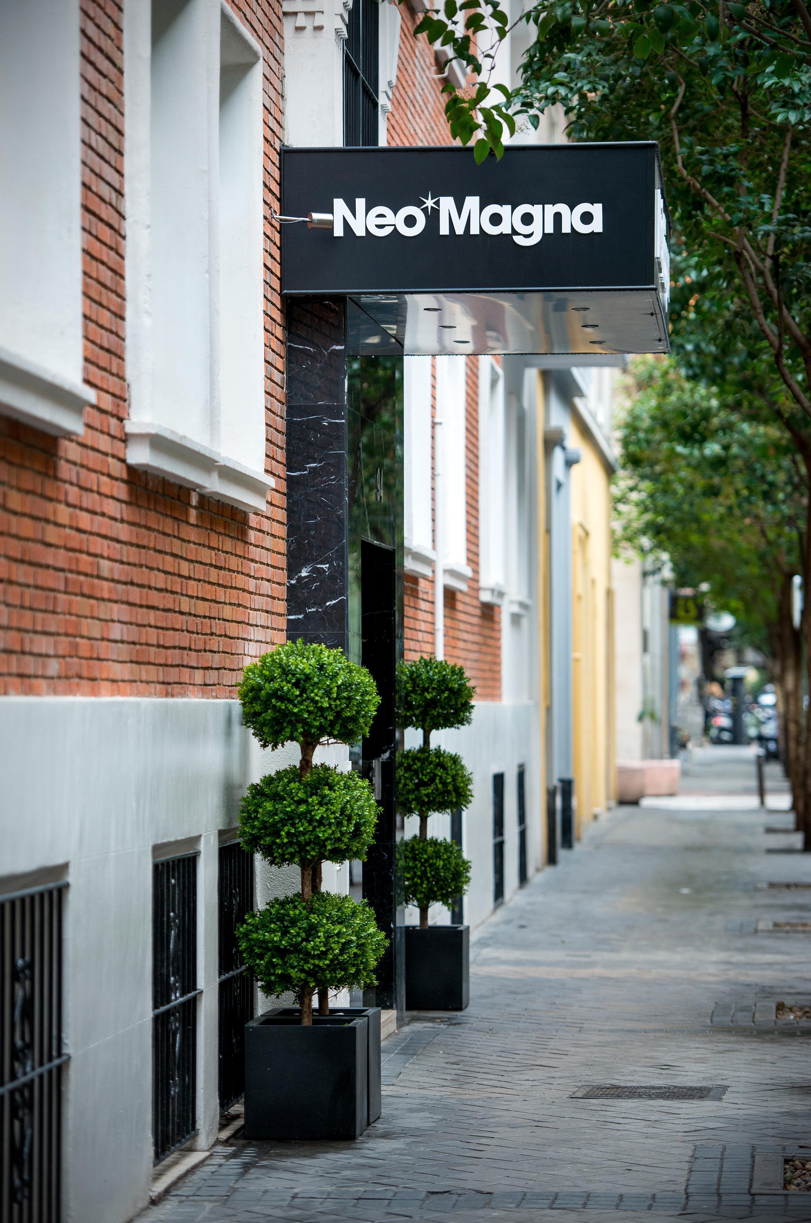 Neomagna Madrid Hotel Kültér fotó
